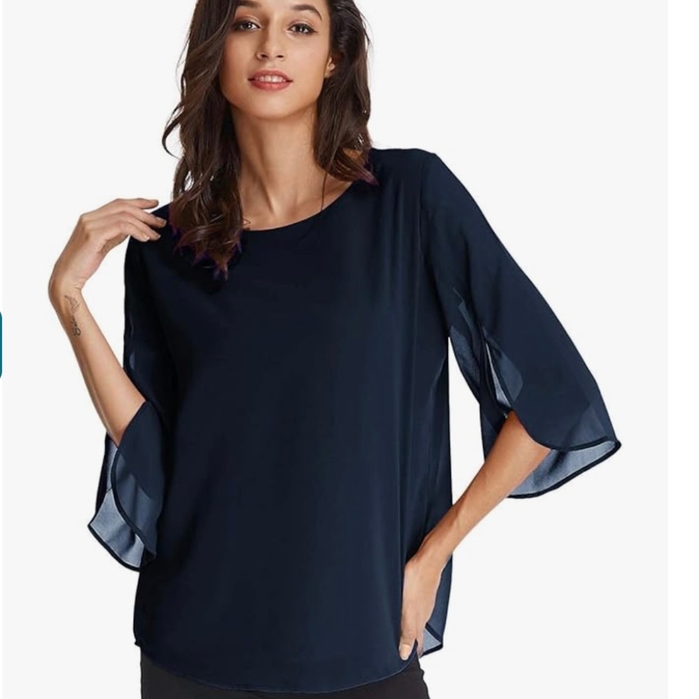 NWOT  blue and light blue blouse, size medium